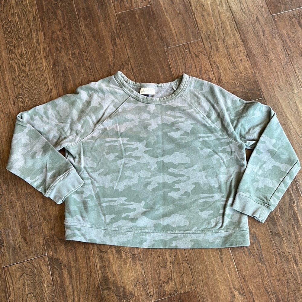 🍂SO Camouflage Lace-Up Hoodie – Juniors Medium